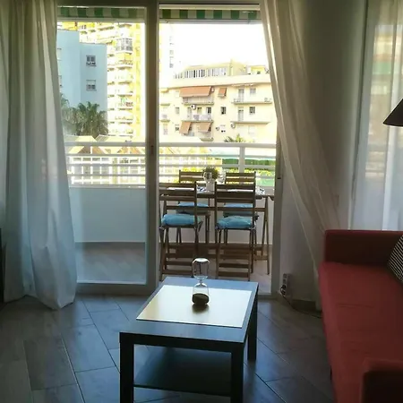 Elegant In With Shared Pool 74 M² * Torremolinos