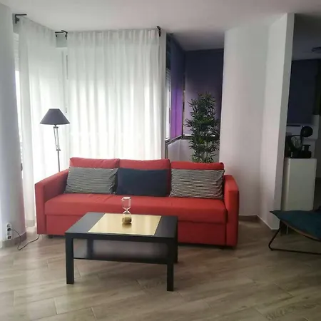 Elegant In With Shared Pool 74 M² Torremolinos