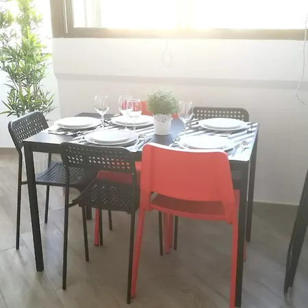Elegant In With Shared Pool 74 M² Apartmán